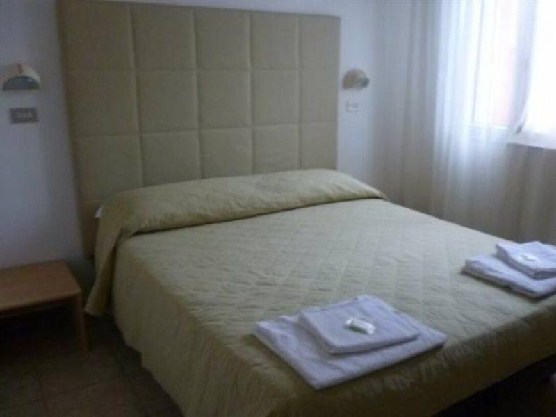 Hotel Riviera Rimini Dış mekan fotoğraf