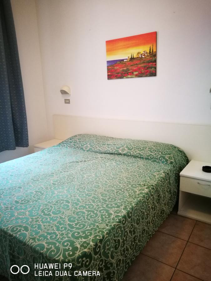 Hotel Riviera Rimini Dış mekan fotoğraf