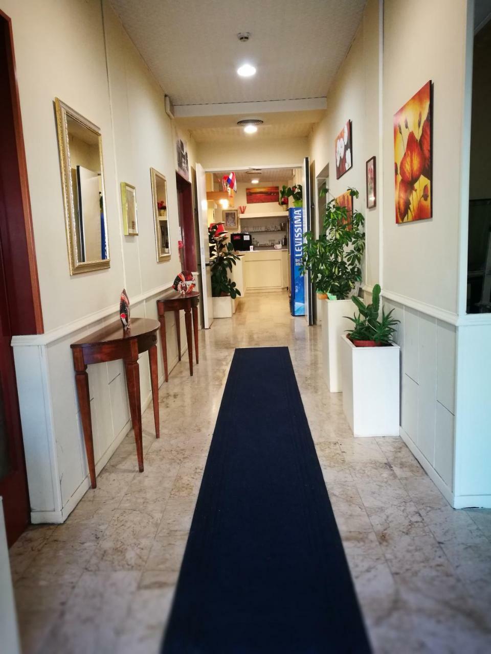 Hotel Riviera Rimini Dış mekan fotoğraf